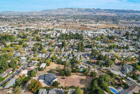 21 Branching Way Petaluma CA 94952