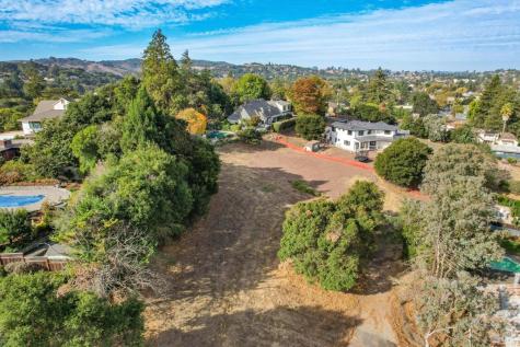 21 Branching Way Petaluma CA 94952