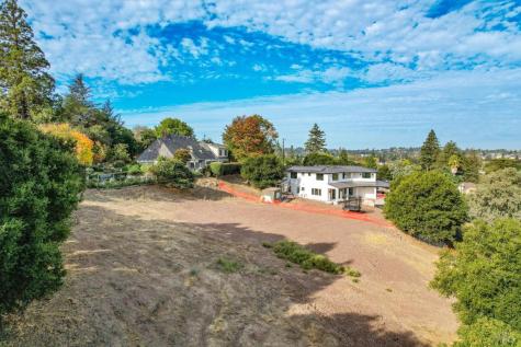 21 Branching Way Petaluma CA 94952