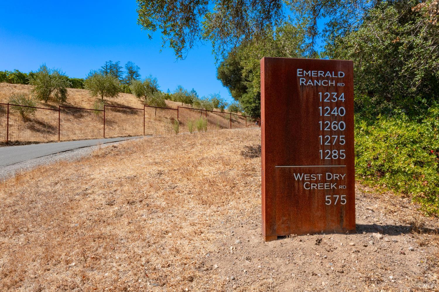 1260 Emerald Ranch Road Healdsburg CA 95448