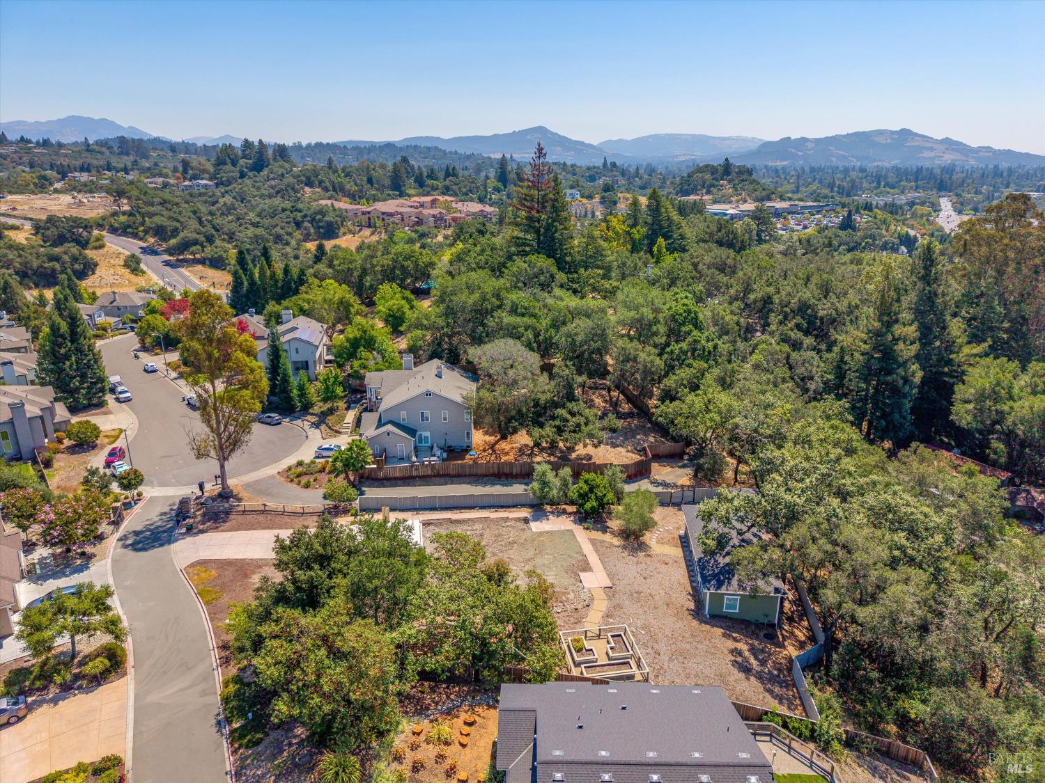 3389 Lake Park Court Santa Rosa CA 95403