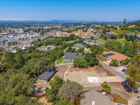 3389 Lake Park Court Santa Rosa CA 95403