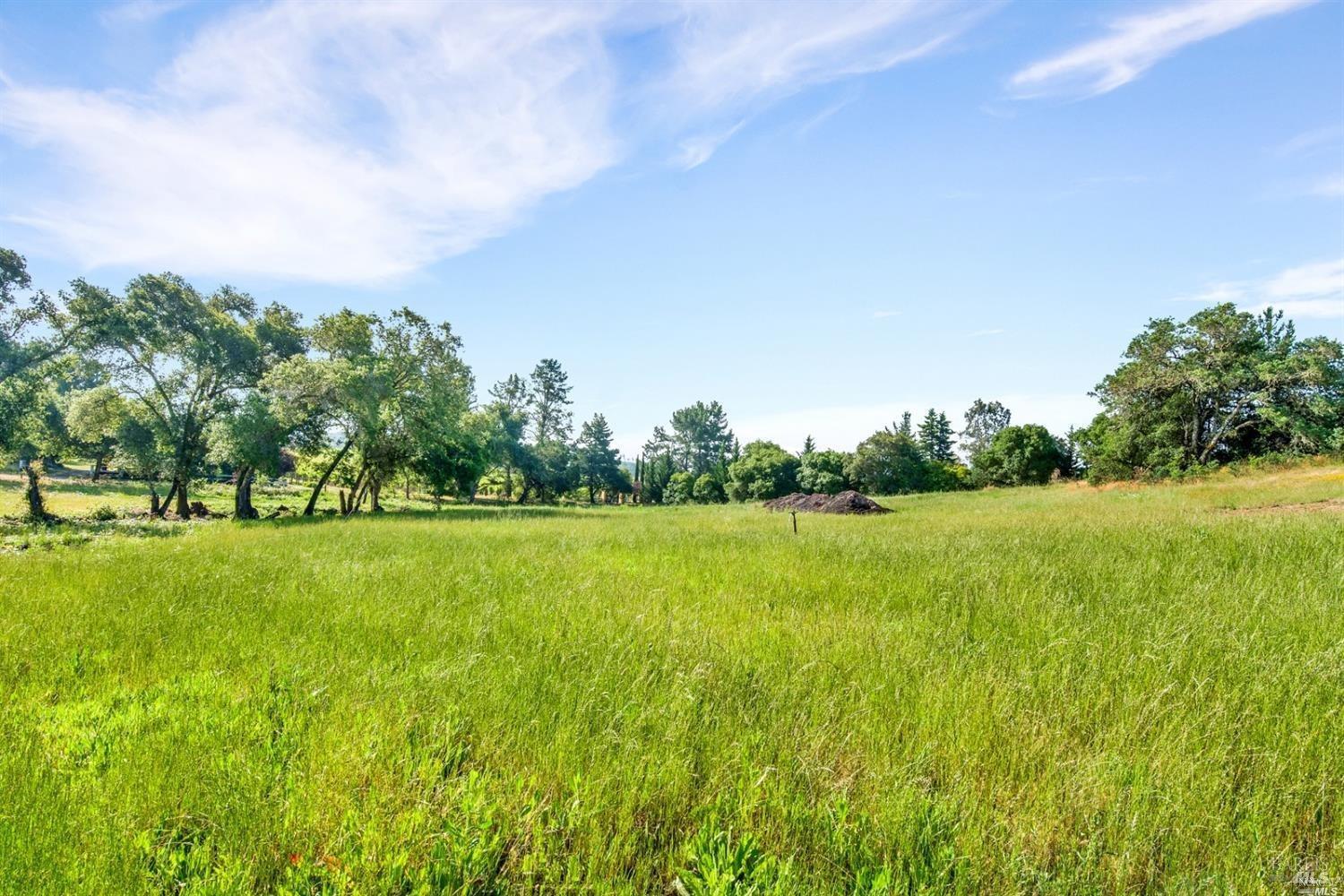 1100 Lytton Springs Road Healdsburg CA 95448