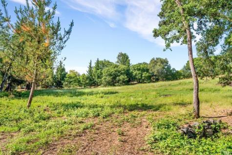 1100 Lytton Springs Road Healdsburg CA 95448