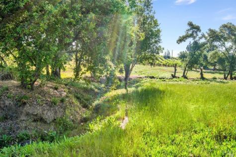 1100 Lytton Springs Road Healdsburg CA 95448
