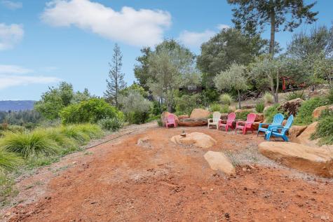1424 Quail Court Santa Rosa CA 95404