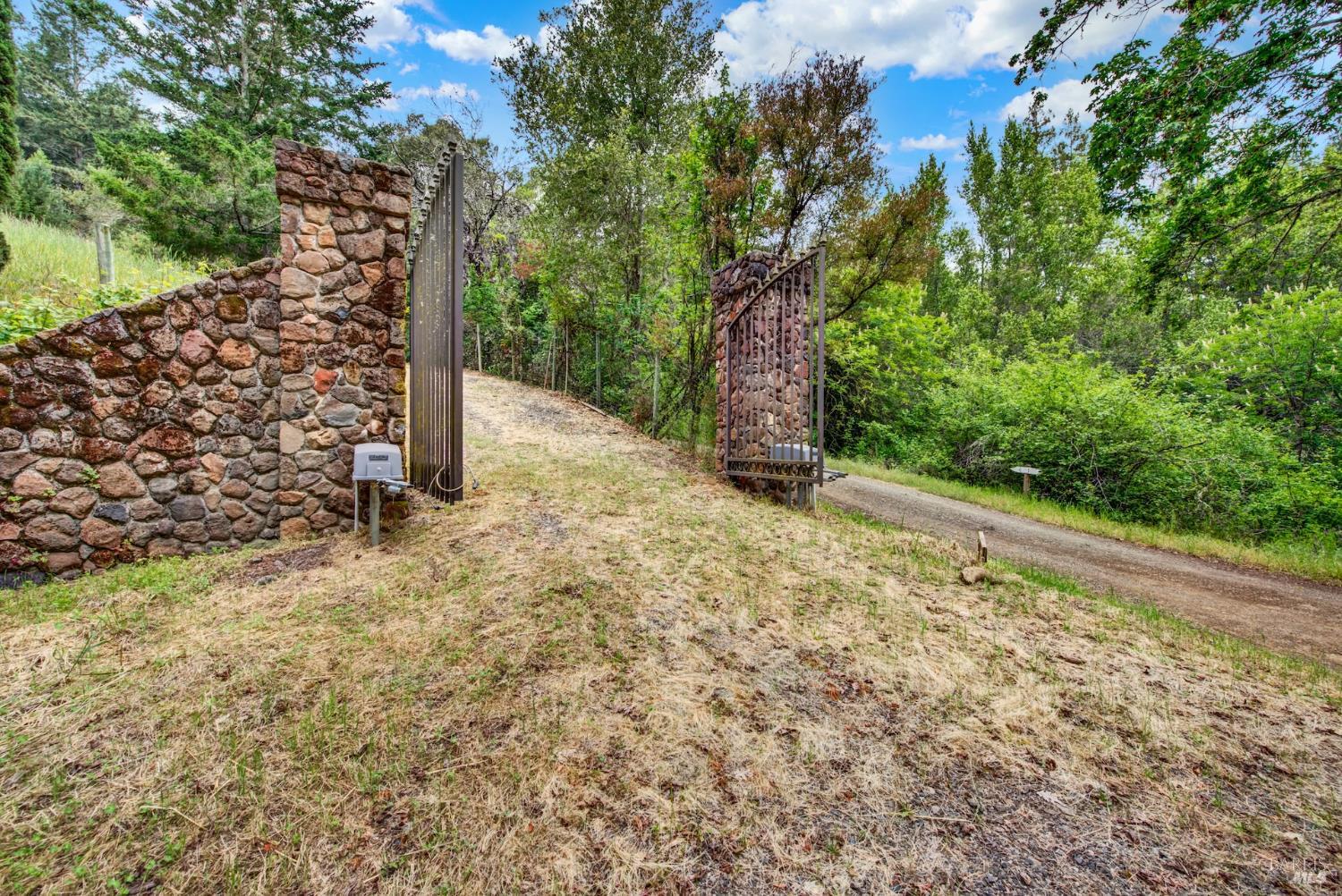 4615 Dry Creek Road Napa CA 94558