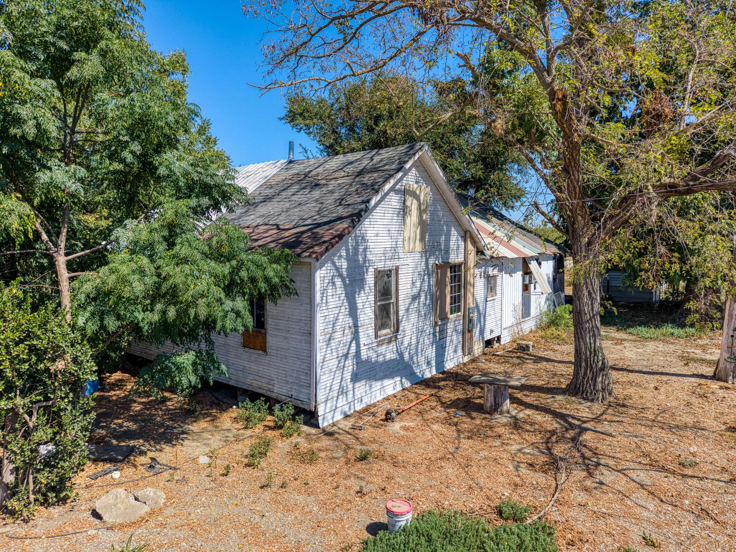 764 College City Road Arbuckle CA 95912