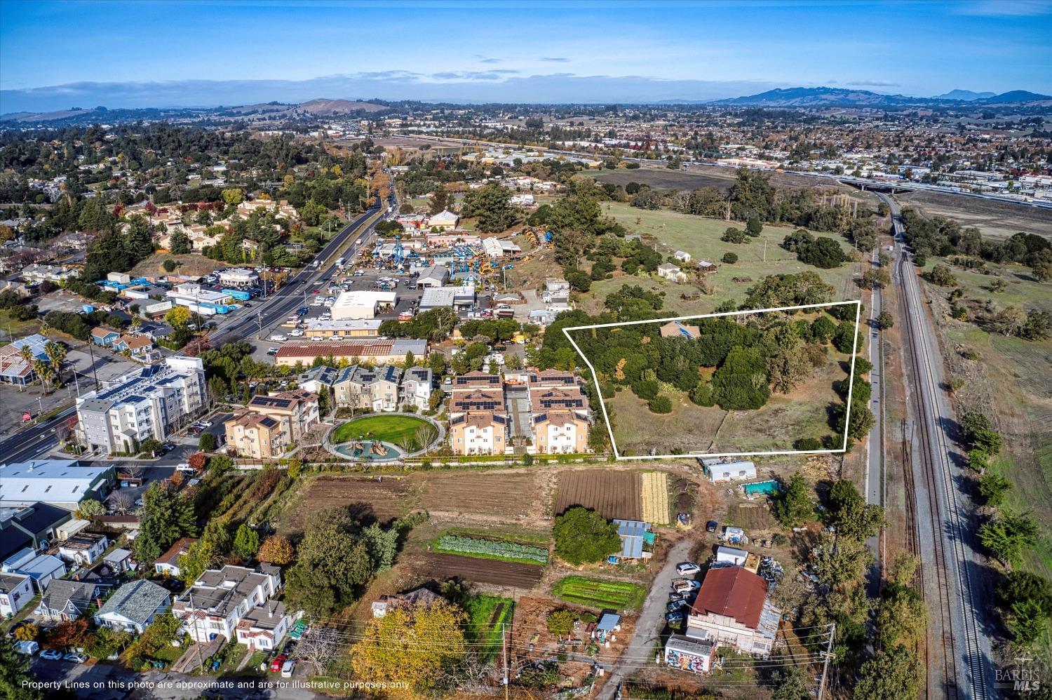 1252 Petaluma Boulevard N Petaluma CA 94952