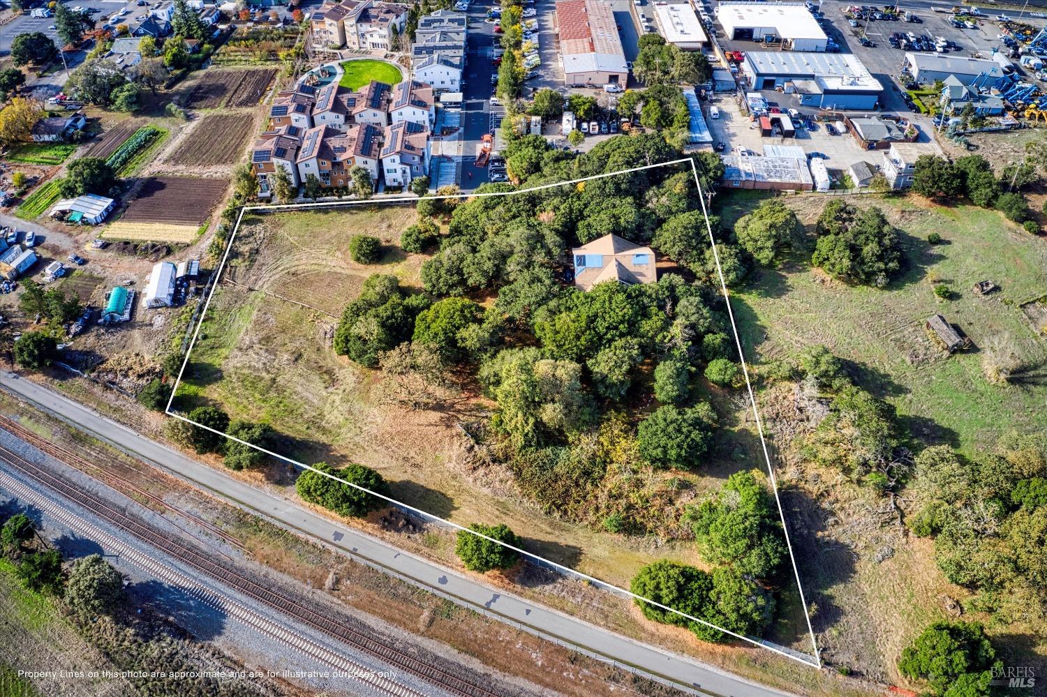1252 Petaluma Boulevard N Petaluma CA 94952