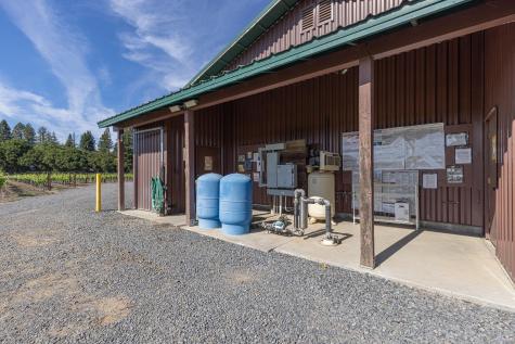 374 Kinley Drive Healdsburg CA 95448
