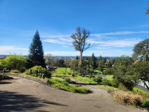 4980 Carriage Lane Santa Rosa CA 95403