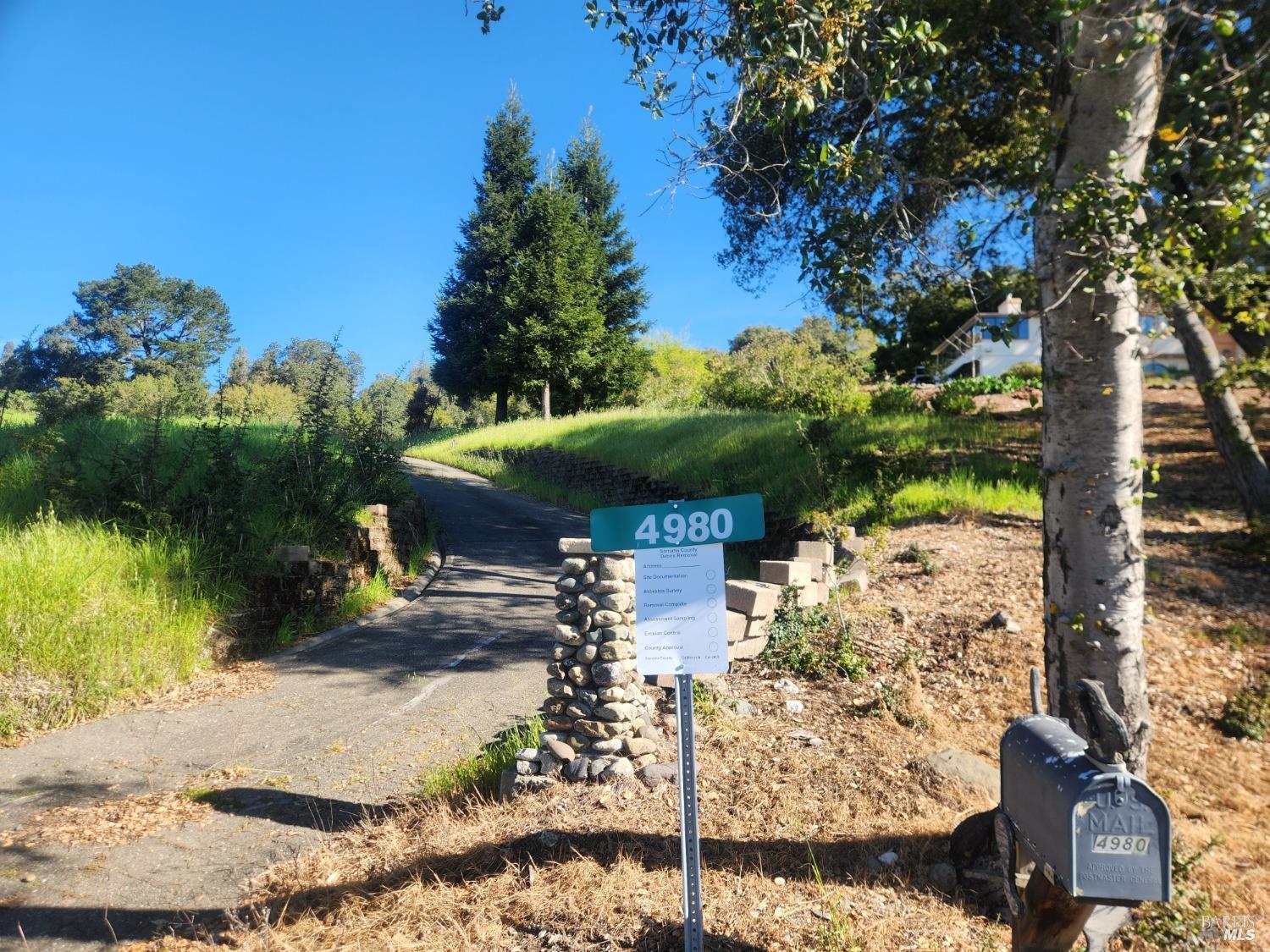 4980 Carriage Lane Santa Rosa CA 95403