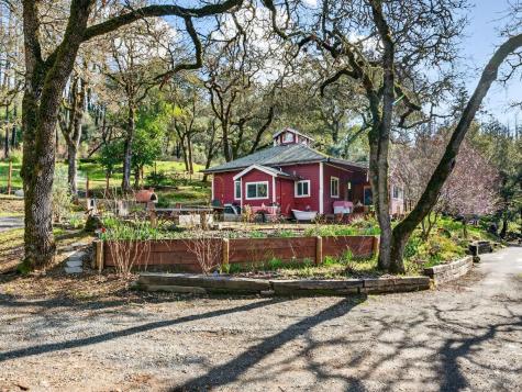 11641 Highway 128 Healdsburg CA 95448