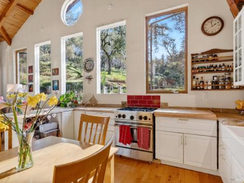 11641 Highway 128 Healdsburg CA 95448