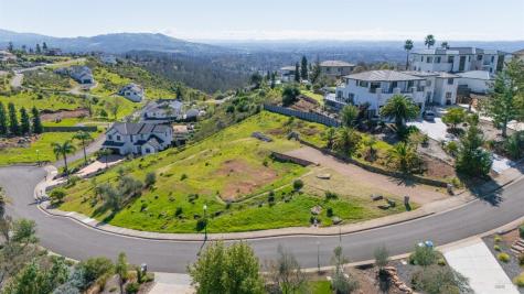 2260 Newgate Court Santa Rosa CA 95404