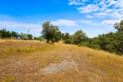 23655 Vineyard Road Geyserville CA 95441