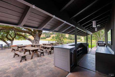 23655 Vineyard Road Geyserville CA 95441