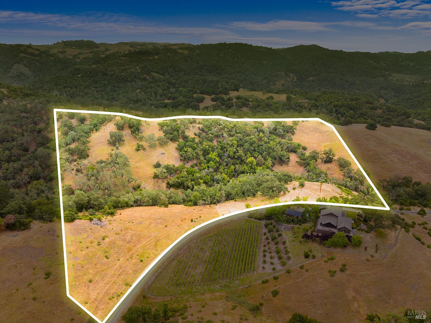 23655 Vineyard Road Geyserville CA 95441