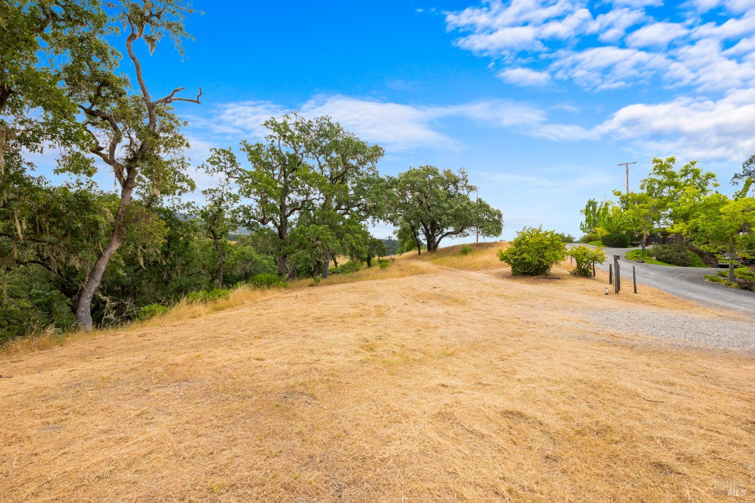 23655 Vineyard Road Geyserville CA 95441