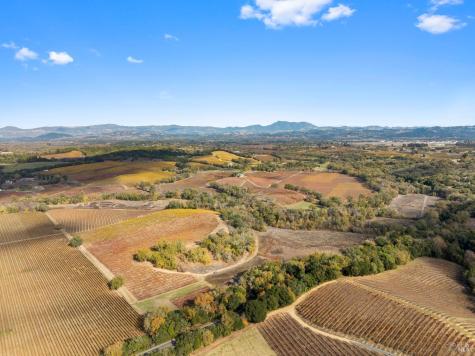 6750 River Road Forestville CA 95436