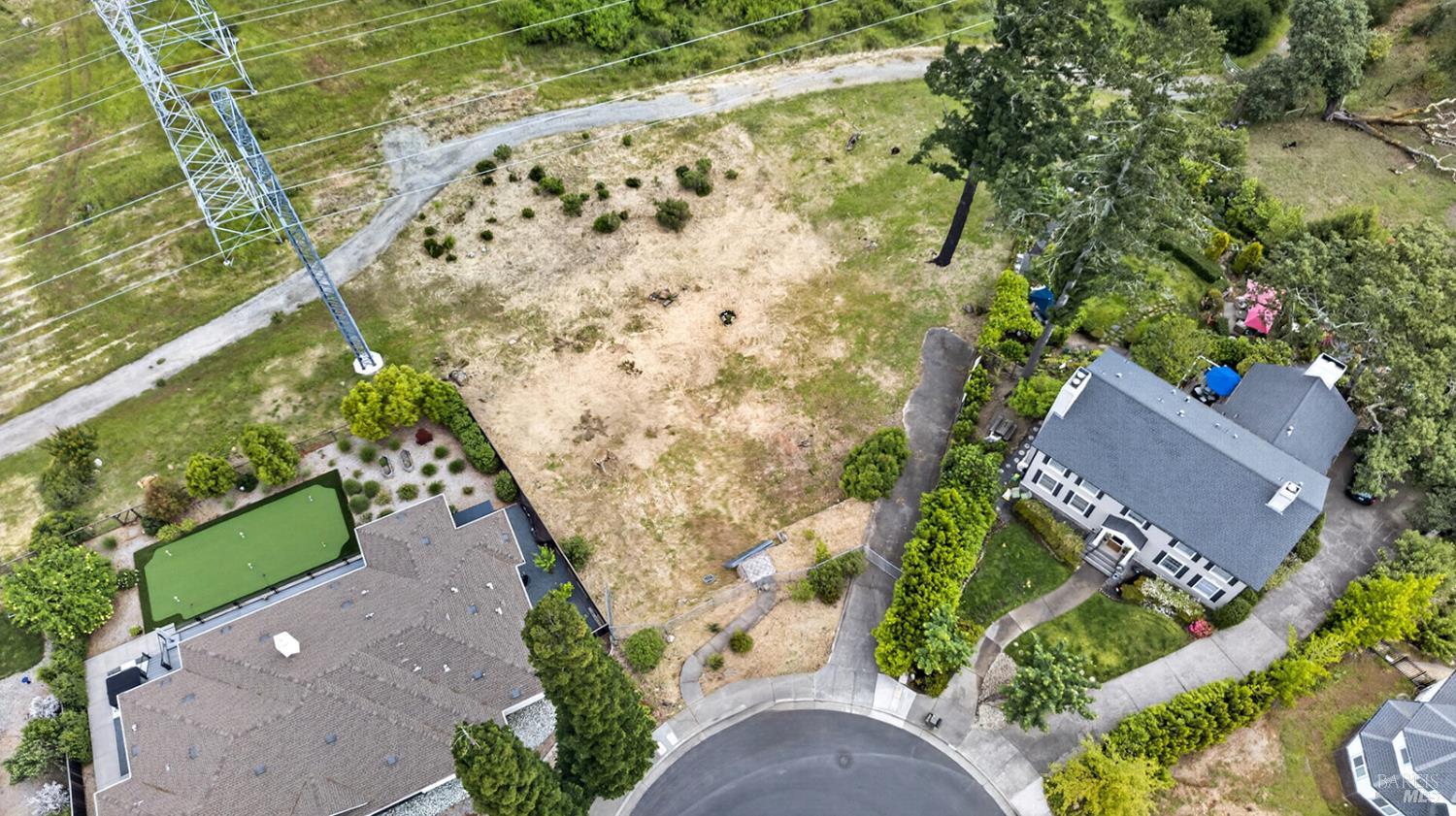 2017 Turnberry Court Santa Rosa CA 95403