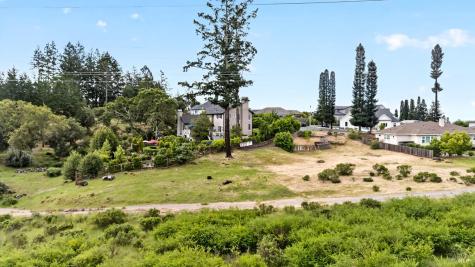 2017 Turnberry Court Santa Rosa CA 95403