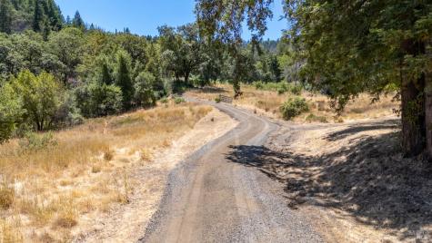 5364 Mill Creek Road Healdsburg CA 95448