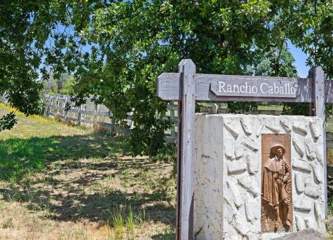 5505 Bravo Toro Lane Santa Rosa CA 95401
