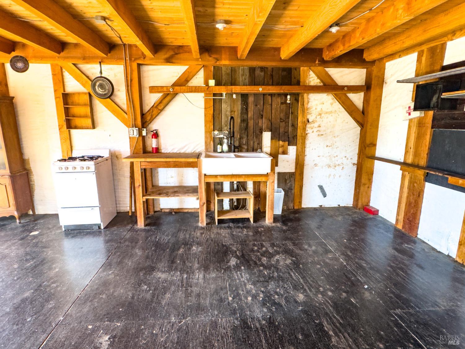 1510 Boonville Road Ukiah CA 95482