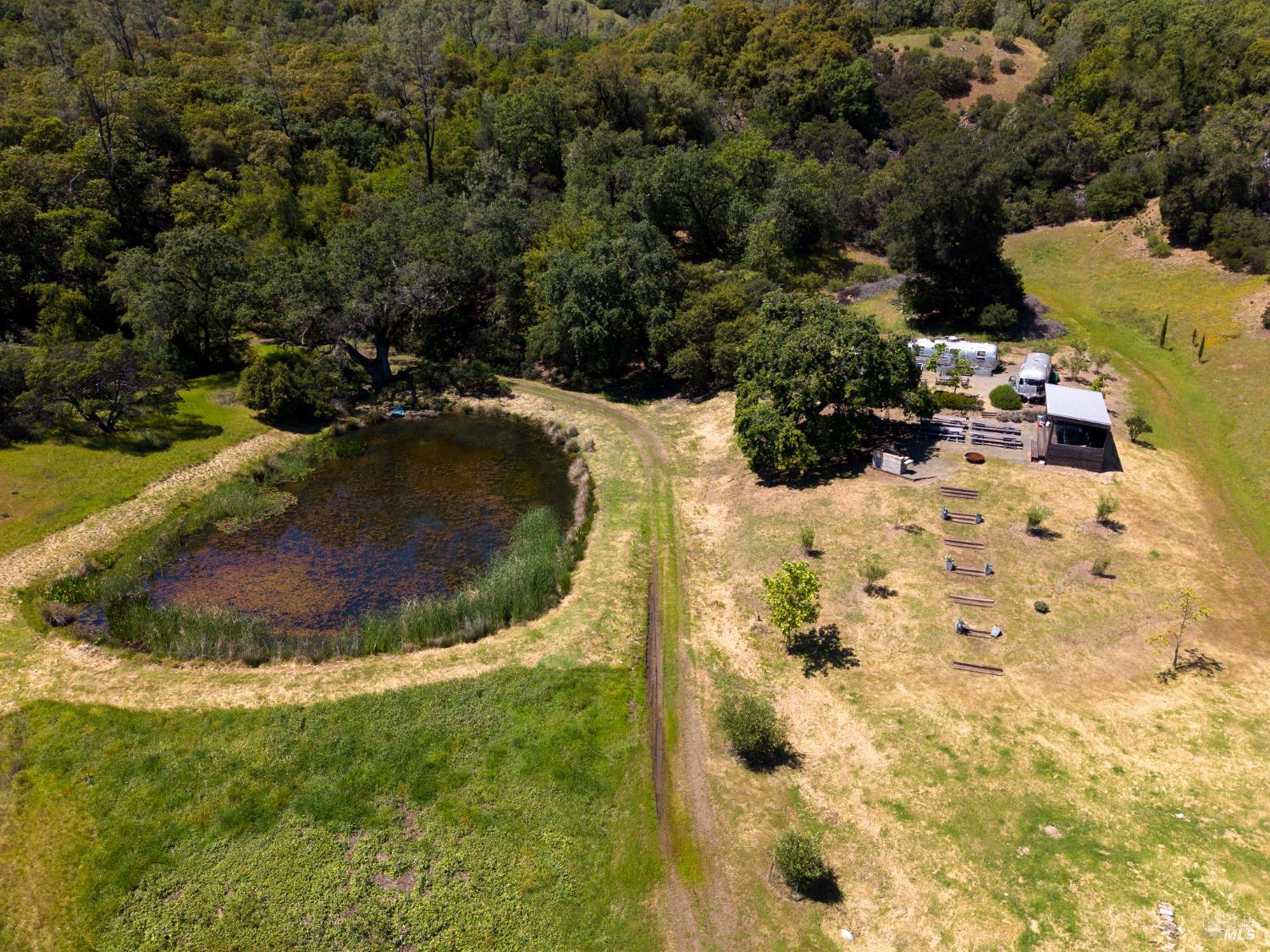 34021 Pine Mountain Road Cloverdale CA 95449