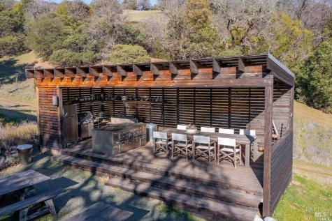 34021 Pine Mountain Road Cloverdale CA 95449