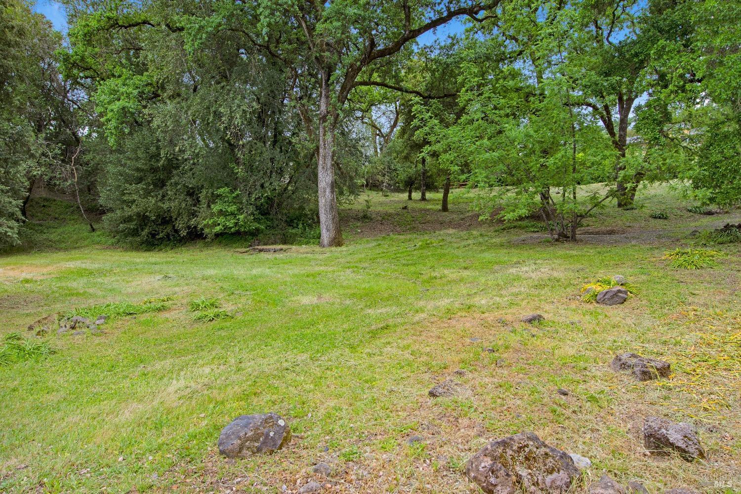 13766-13790 Arnold Drive Glen Ellen CA 95442