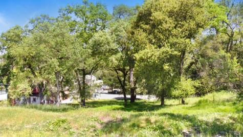 13766-13790 Arnold Drive Glen Ellen CA 95442