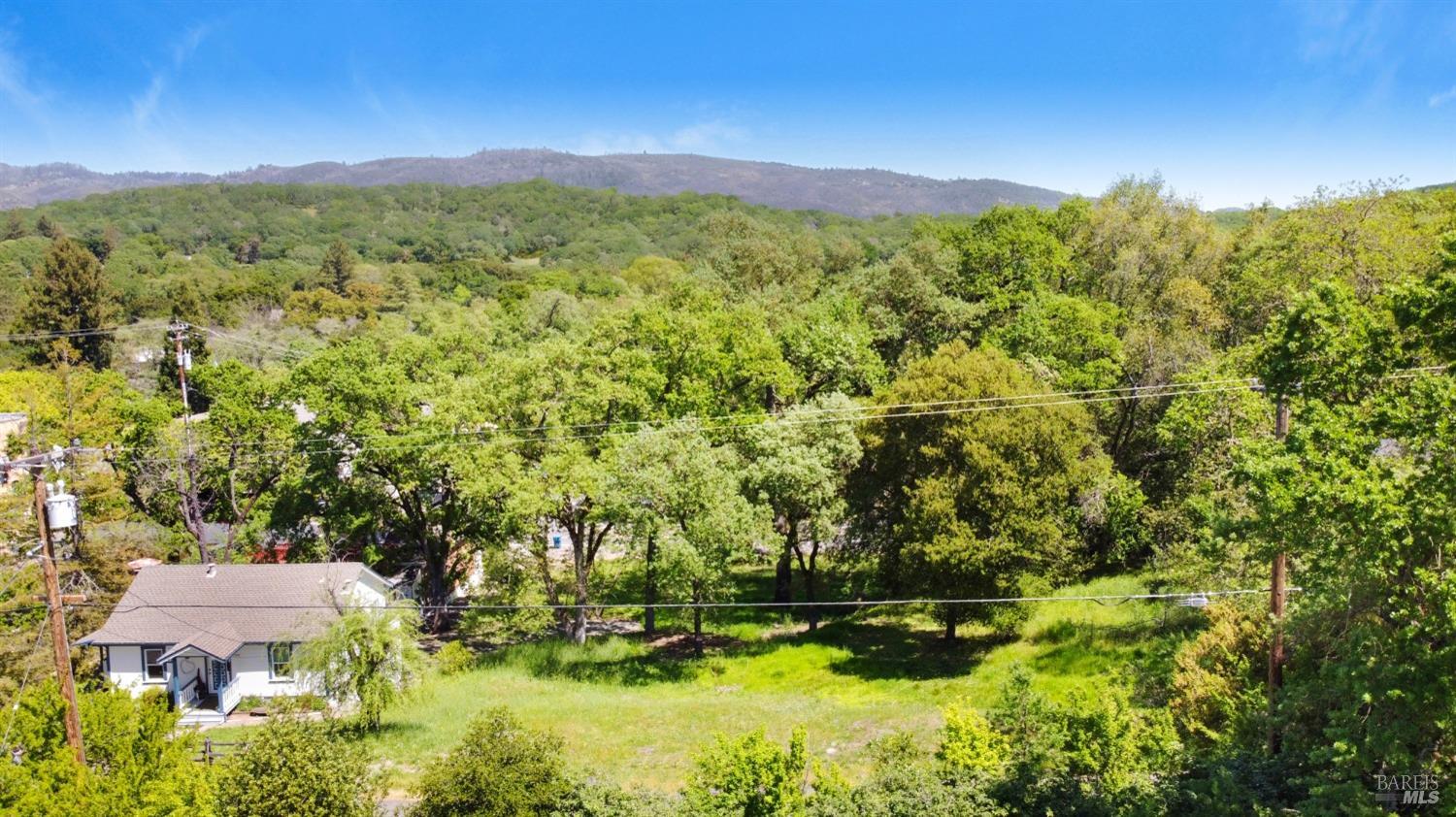 13766-13790 Arnold Drive Glen Ellen CA 95442
