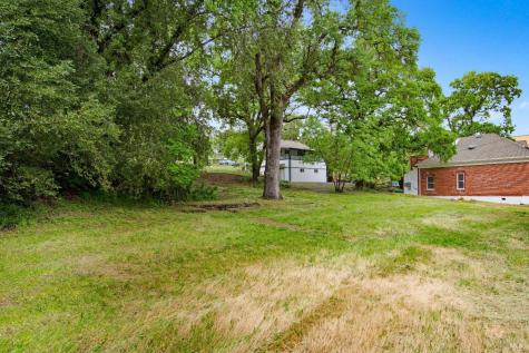 13766-13790 Arnold Drive Glen Ellen CA 95442
