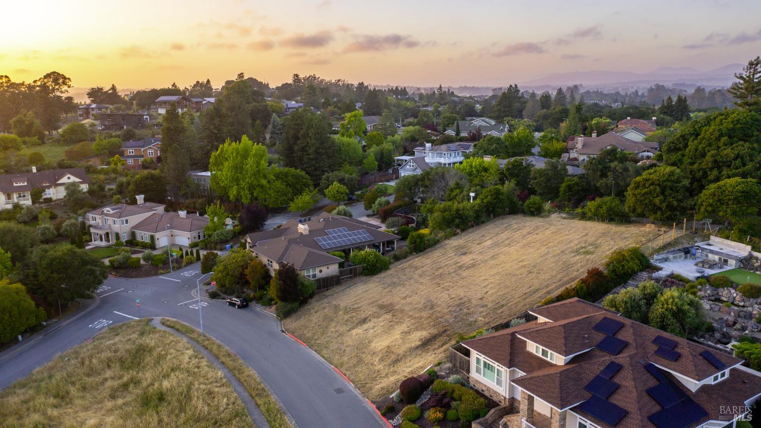 440 Rebecca Drive Petaluma CA 94952