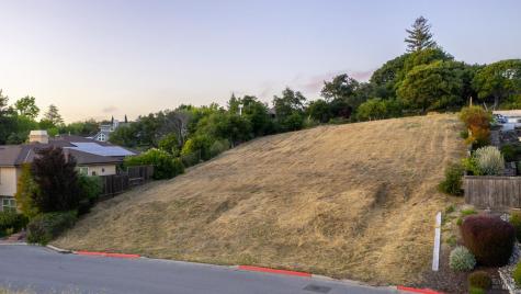 440 Rebecca Drive Petaluma CA 94952