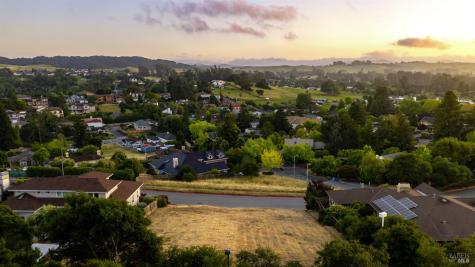 440 Rebecca Drive Petaluma CA 94952