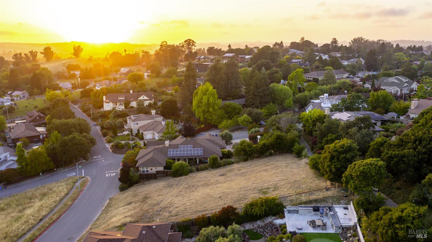 440 Rebecca Drive Petaluma CA 94952