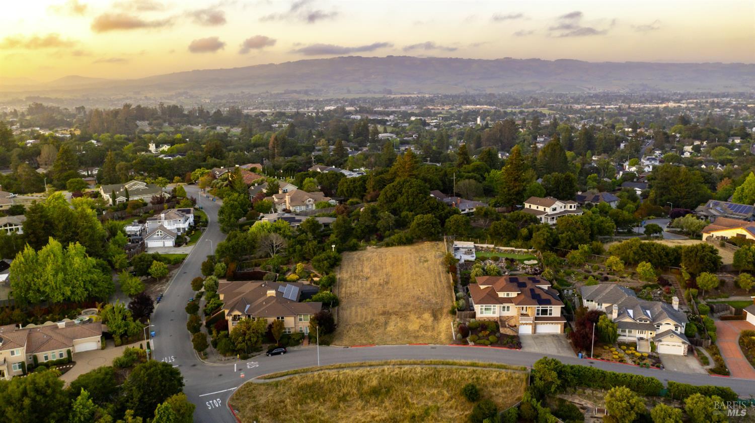 440 Rebecca Drive Petaluma CA 94952