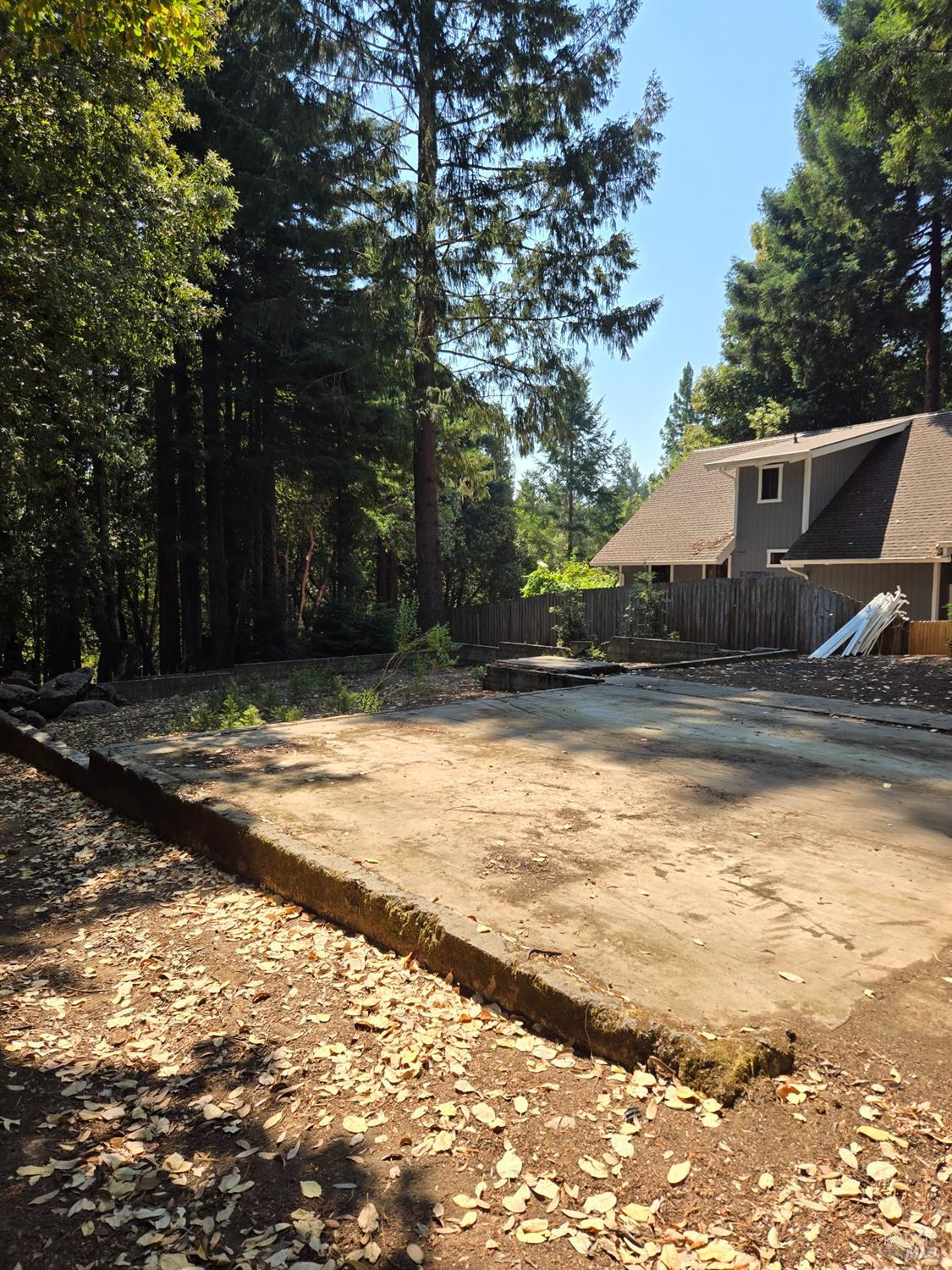 24521 Lilac Drive Willits CA 95490