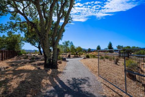 5800 Heights Road Santa Rosa CA 95404