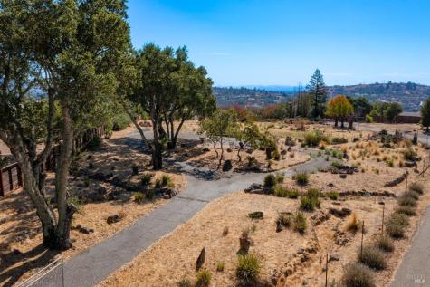 5800 Heights Road Santa Rosa CA 95404