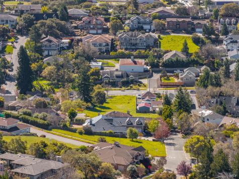 13 Dorenfeld Court Petaluma CA 94952