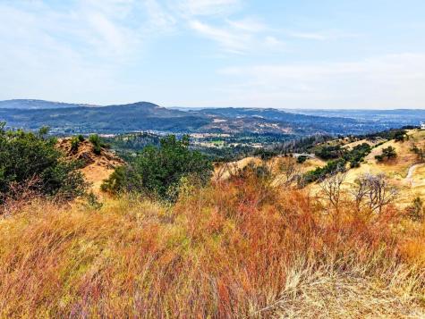 1483 Los Alamos Road Santa Rosa CA 95409