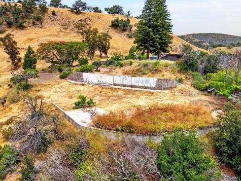 1483 Los Alamos Road Santa Rosa CA 95409