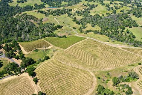 309 Artisan Circle Geyserville CA 95441