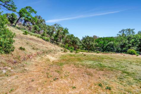 915 Wildwood Trail Santa Rosa CA 95409