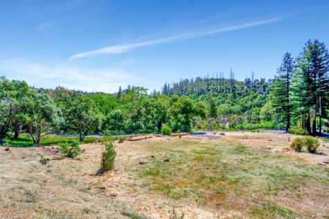 915 Wildwood Trail Santa Rosa CA 95409